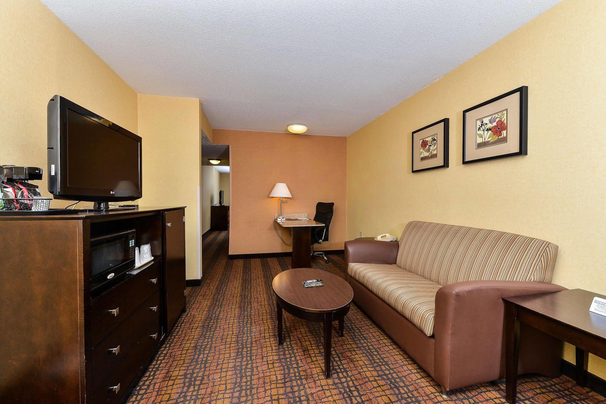 Latitude Suites Tinton Falls Eatontown - BW Premier Collection Exteriér fotografie