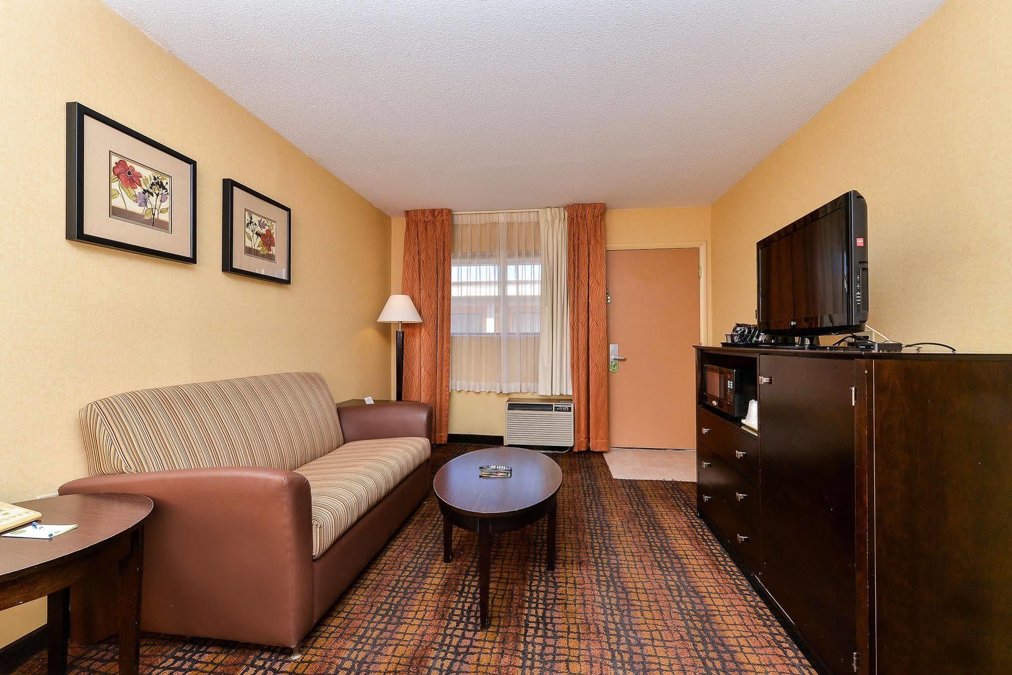 Latitude Suites Tinton Falls Eatontown - BW Premier Collection Exteriér fotografie