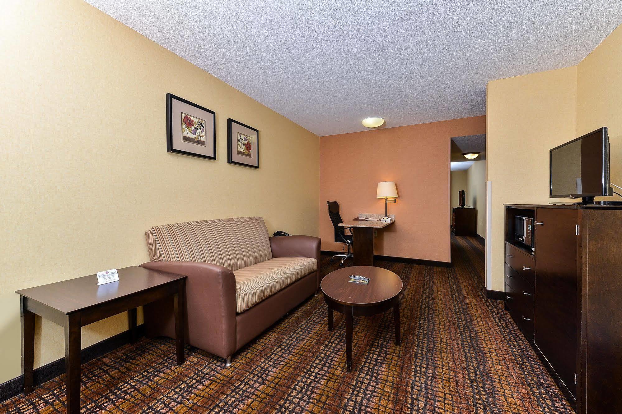 Latitude Suites Tinton Falls Eatontown - BW Premier Collection Exteriér fotografie